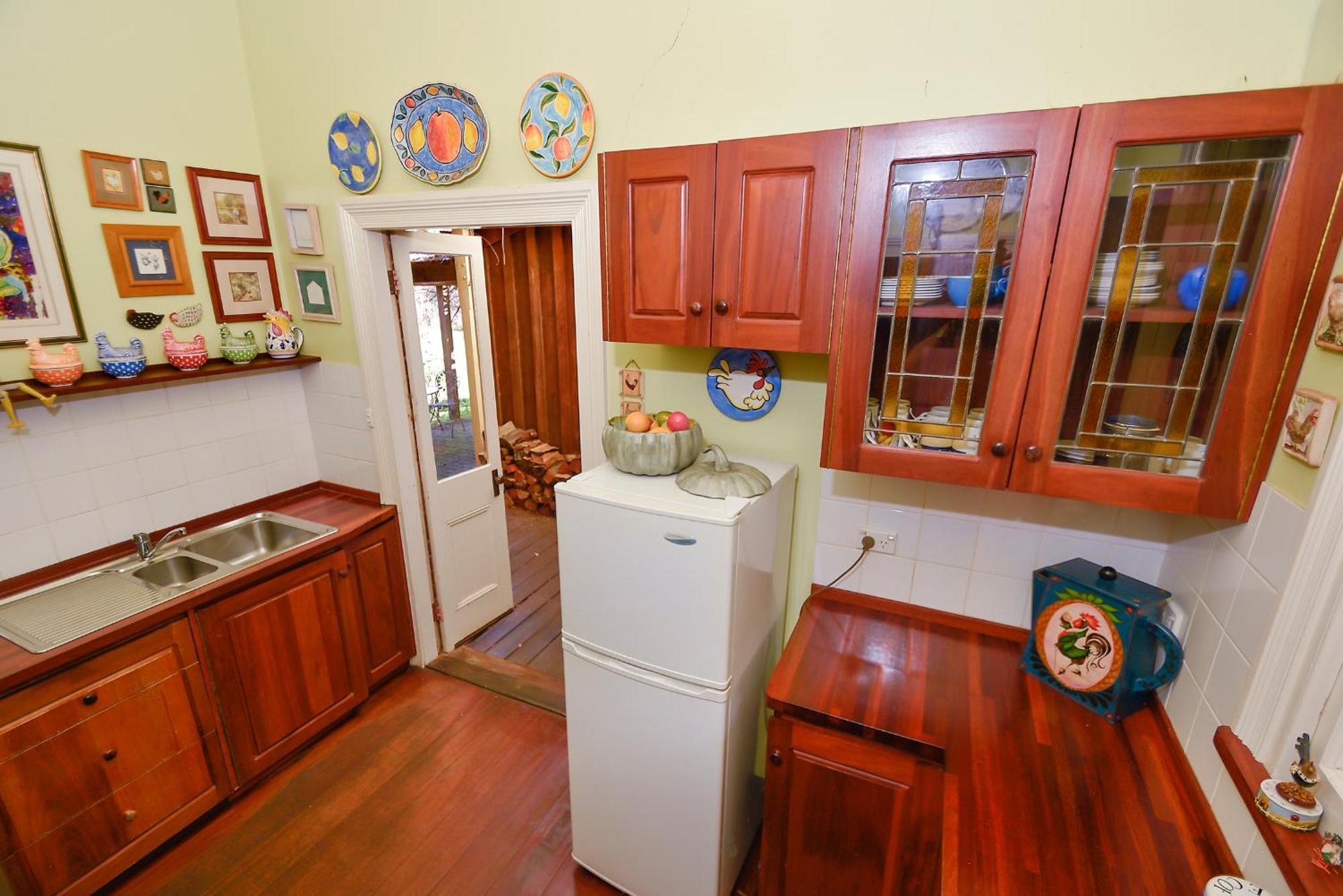 Ford House Bed & Breakfast ブリッジタウン エクステリア 写真