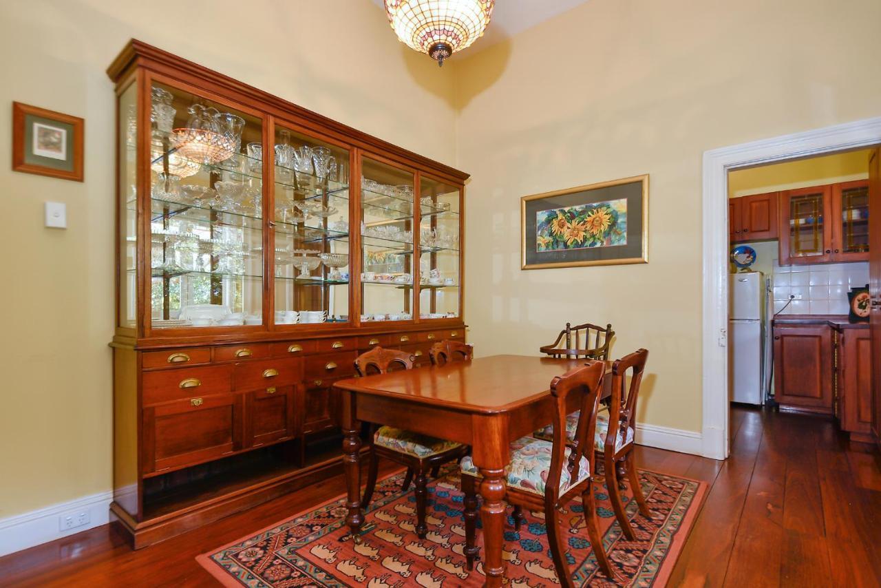Ford House Bed & Breakfast ブリッジタウン エクステリア 写真